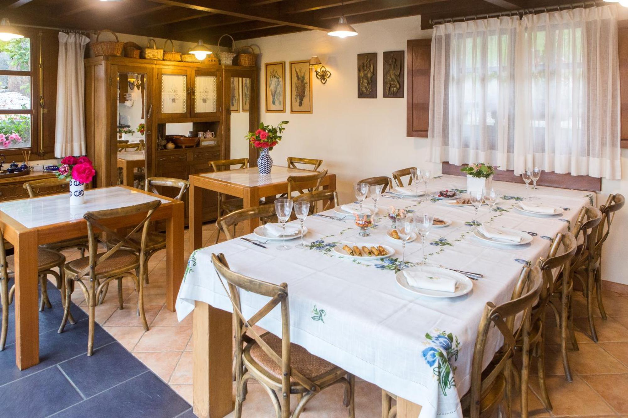 Casa Pineiro Guest House Monfero Exterior photo