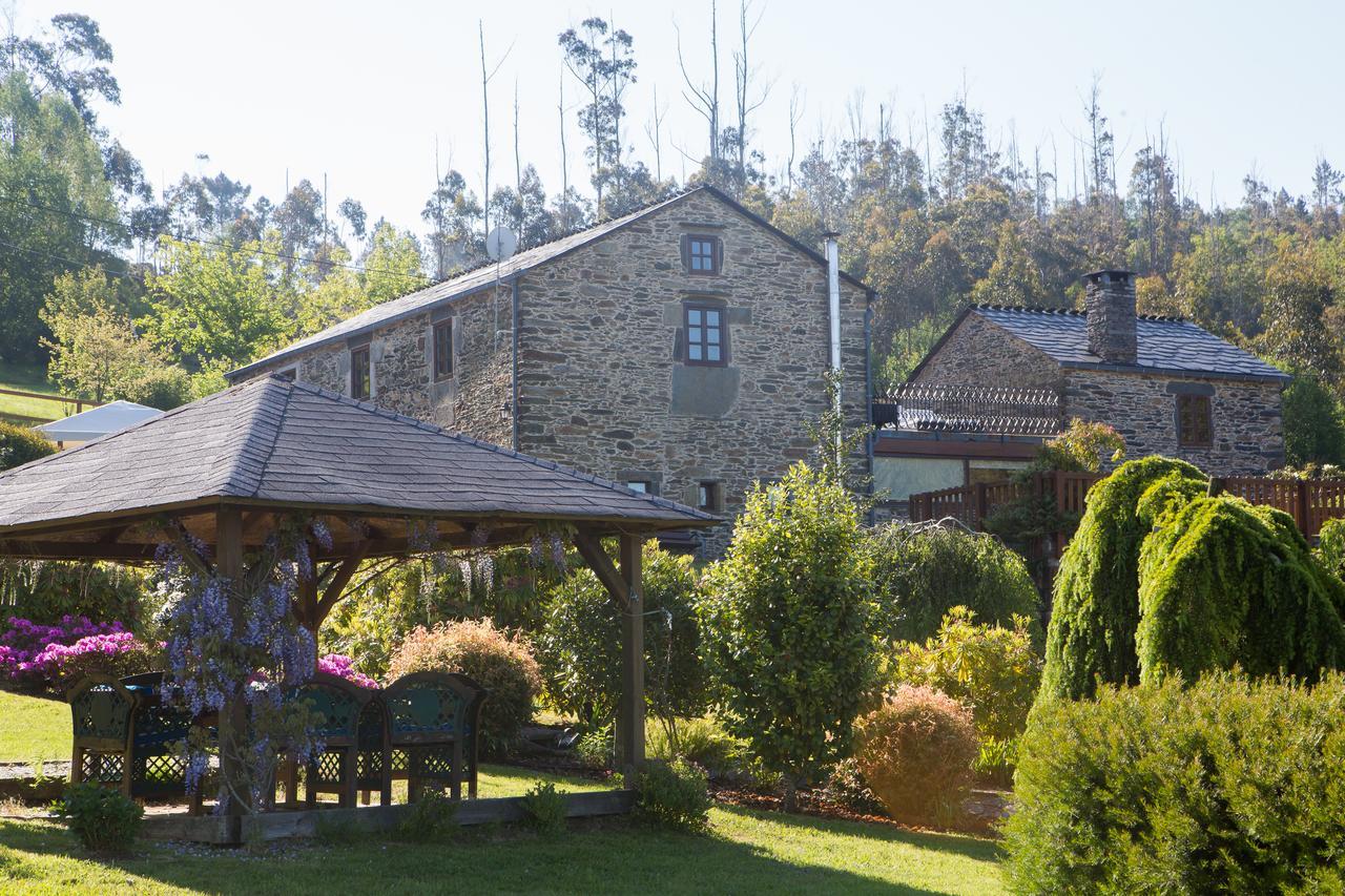 Casa Pineiro Guest House Monfero Exterior photo