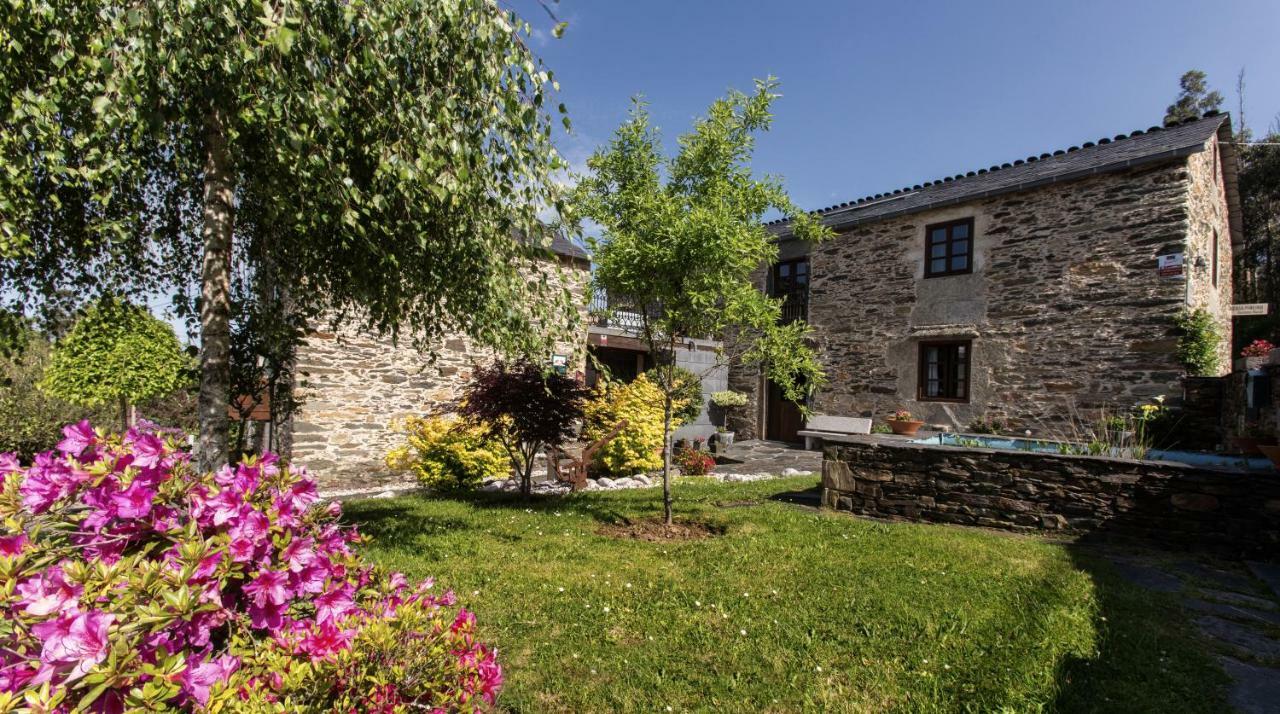 Casa Pineiro Guest House Monfero Exterior photo